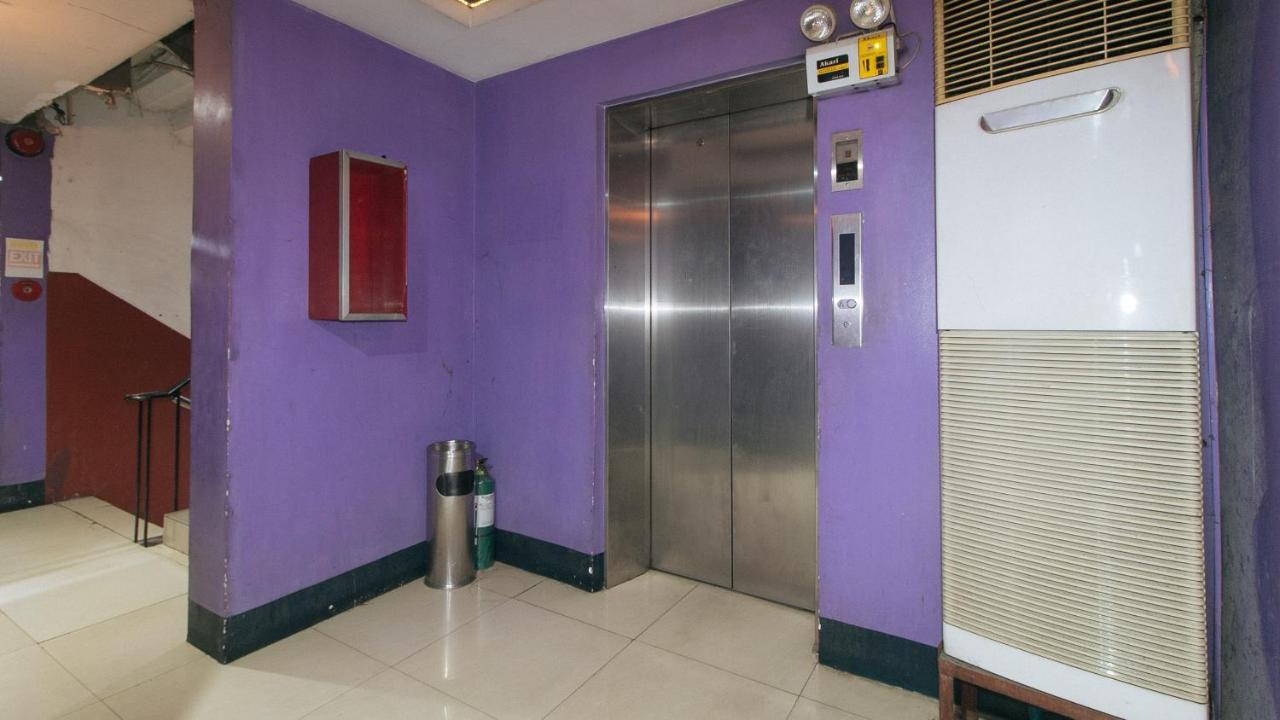 Reddoorz @ Riches Holiday Hotel Avenida Manila Zewnętrze zdjęcie