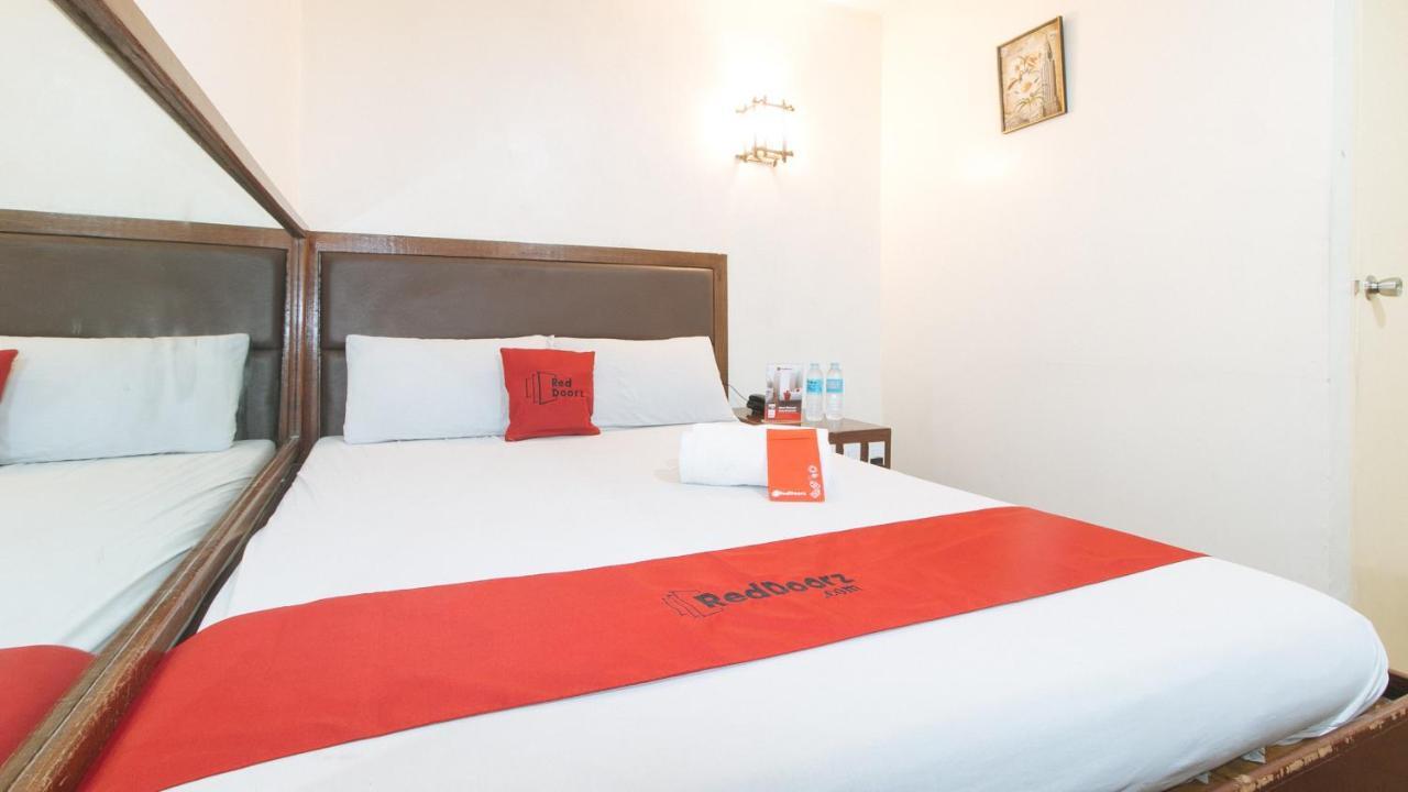 Reddoorz @ Riches Holiday Hotel Avenida Manila Zewnętrze zdjęcie